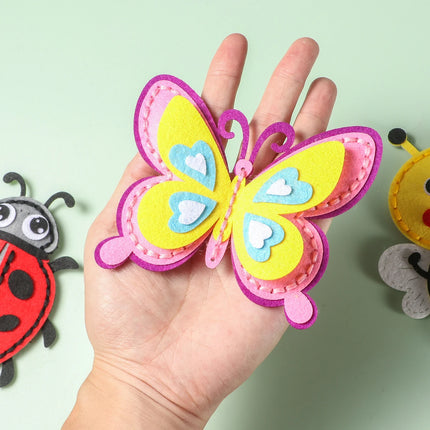 5-piece DIY Insect Sewing Kit; Beginner Hand-Sewing Materials for Sewing Fun; Cute Insect-Shaped Pouch for Gifts; Creative Handi
