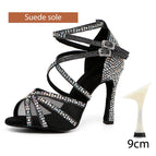 3.5 inch heel / 42 (10.2in) / Mainland China