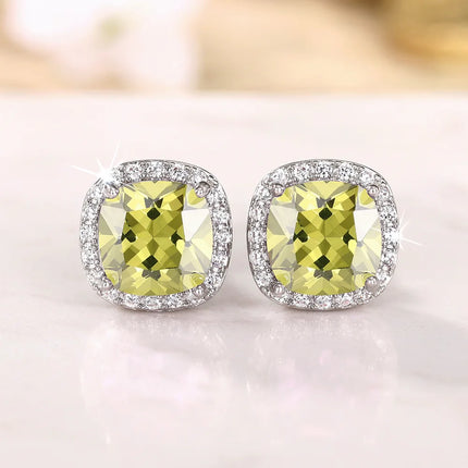 CZ Stud Earrings / Boucles Zircone
