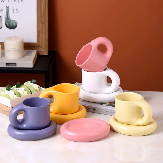 Creative Nordic minimalist ceramic coffee cup and plate set, niche high-end business ceramic mugs, drinking cups