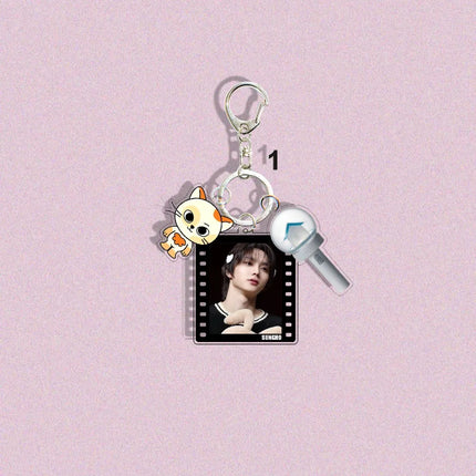 Cute Korean Men Boy Group Concert Character SUNGHO RIWOO JAEHYUN Pendant Bag Acrylic Backpack Hang Decoration Animal Keychain