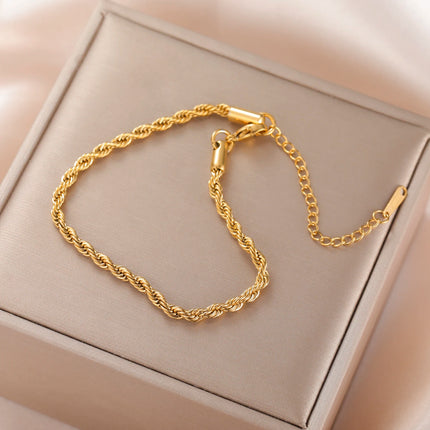 Skyrim Stainless Steel Gold Color Bracelet Twist Figaro Cuban Chain Bracelets Women Trendy Minimalist Jewelry Gifts Wholesale