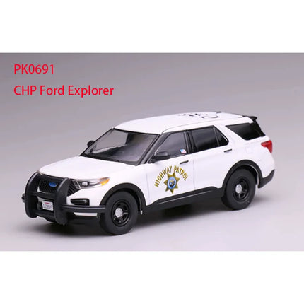 596 1/64 Scale E350 Explorer Suburban Tahoe Model Die-cast Alloy Car Model Collectible Decorative Ornament