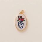 Pendant 13 / Mainland China
