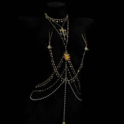 Diamond-Studded Nipple Clips SM Body Chain Glowing Heart Breast Restraint Anal Stimulator with Vaginal Clamps  Training Sex Toys