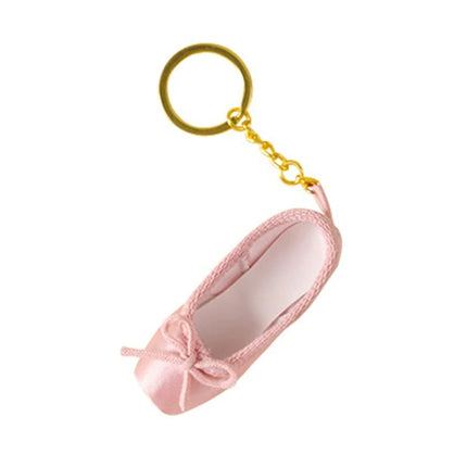 39BD Ballet Inspired Keys Chain Satin Pointe Shoes Pendant Cute Keychain Satin Alloy Material Keyrings for Dance Enthusiasts