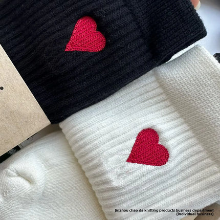 Casual Cotton Crew Socks with Embroidered Hearts Unisex Ankle High Sweat Absorbing Black White Grey Trendy Socks for Sports