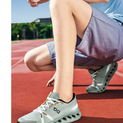 Men's Running Shoes Breathable Lightweight Comfortable Soft Bottom Casual Sports Sneakers Fashionable Shock Absorption