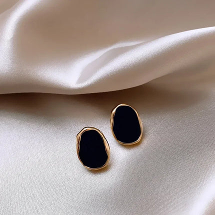 New Street Style Black Square Stud Earrings for Women Minimalist Korean Fashion Geometric Enamel Big Earring Jewelry Girl Gift