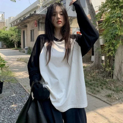 Casual Oversized T-Shirt Y2K Tops Harajuku Long Sleeve O-Neck T-Shirts Spring Autumn Black White Patchwork Tees Women Streetwear