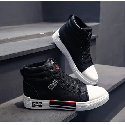 2025 new Breathable Soft Sole Men's Casual Sports Shoes Korean Fashion Student Jogging Shoes Youth Board Shoes