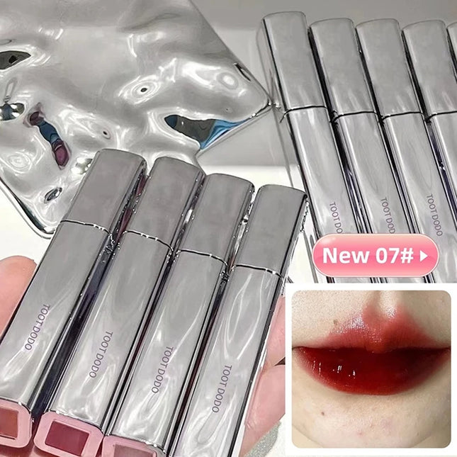 1Pc Moisturizing Color Displaying Watery Shine For Floral Center Mirror Lip Gloss - Bright Non-Oily Beautiful Hydrated Lips