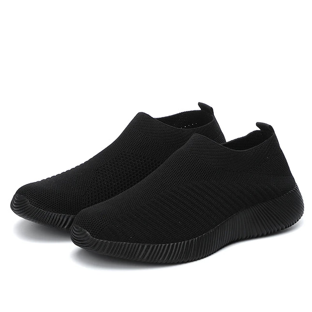 Women's Shoes Lightweight Breathable Mesh Slip-On Sneakers Black White Sport Running for Casual Party Fashion Ladies Shoes