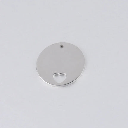 20Pcs/Lot Mirror Polished Stainless Steel Round Plate Charm With Inner Hollow Heart DIY Stamping Charms 20mm