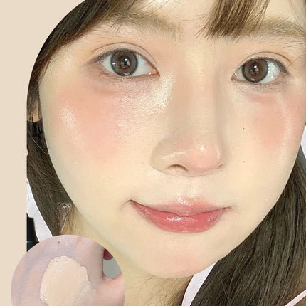 Misty Soft Matte Liquid Foundation Has a Creamy Texture That Is Light and Breathable. It Is Long-Lasting, Waterproof, Oil-Controlling, and Does Not Remove Makeup. Beginners Can Apply Makeup Easily