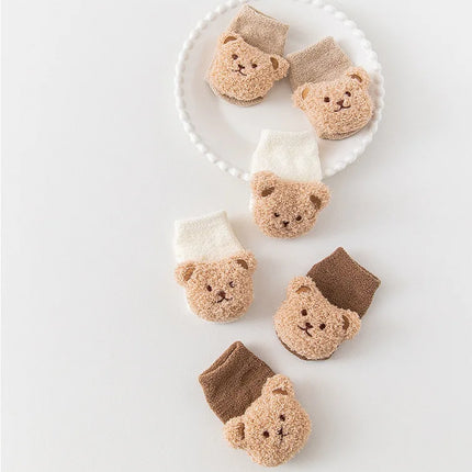 2PCS/Set Cartoon Baby Hat Socks Cute Animal Doll Boy Girl Winter Knitted Pullover Hats Woolen Warm Newborn Short Socks Beanies