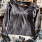 gay u-neck / One Size
