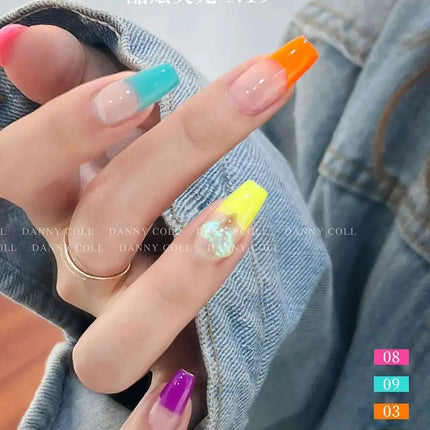 Fluorescence Noctilucent Gel Nail Polish Set With Different Bottles Wholesale Manicure Soak Off UV LED Nail Varnish Set 15ML
