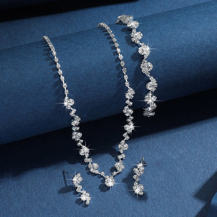 2025 Trendy Rose Gold Star Jewelry Set 3pcs (Necklace Bracelet Earrings) Sparkle Crystal Choker for Women Party Daily Outfits