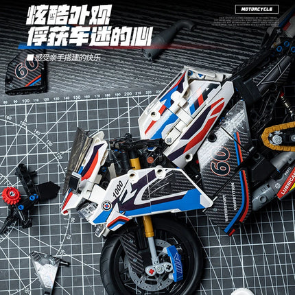 M1000 RR Motorcycle Building Blocks 649PCS 1:8 Scale Technical Racing Motorbike Model Kit for Adults Gift
