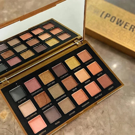 Huda beauty 18 Colors Empowered Eyeshadow Palette High Pigmentation Eye Makeup New Nude PALETTE Matte Charming Glitter Shadow