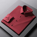 Red / M