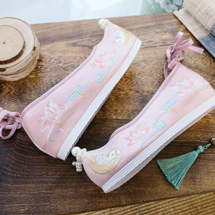 Chasing Moon Hot Sale Of The Season New Style Ming Dynasty Hanfu Shoes National Style Upturned Head Cotton Shoes Ancient Wedding