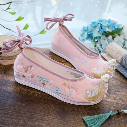 Chasing Moon Hot Sale Of The Season New Style Ming Dynasty Hanfu Shoes National Style Upturned Head Cotton Shoes Ancient Wedding