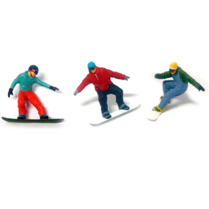2025 New 1/64 Scale Ice And Snow Athlete Hand Painted Skiing Miniature Model DIY Scene Paired With Holiday Gift Toy Figurine