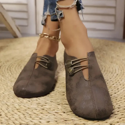 2026 Spring/Autumn New Slip-On Casual Shoes for Women - Large Sizes Minimalist Flat Sole Shoes, Versatile Commuter Shoes