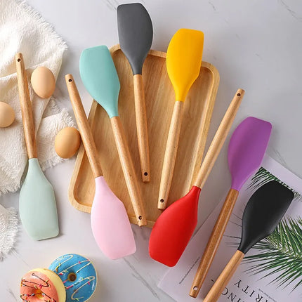 Non-Stick Cream Baking Scraper Silicone Butter Spatula Cutter Chocolate Smoother Wooden Spatula Heat Resistant Kitchen Cake Tool