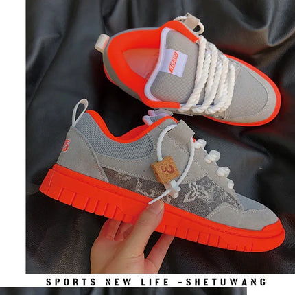 Gray Retro Low-top Thick Tongue Bread Shoes Large Size Men Women Casual Board Shoes Boy Girl Sports Skateboarding Sneakers