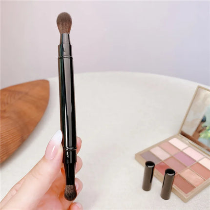 Makeup Brushes Portable Double-Headed Eyeshadow Nose Highlight Concealer Detail Blending Eyebrow Lip Makeup Brush Cosmetic Tools