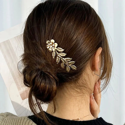 Wedding Hair Accessories Leaf Hair Clips for Women Fashion Crystal Bride Headdress Hairpin Crystal Hair Combs Girls Jewelry Gift