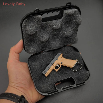 1:3 Model Gun Keychain Empty Case Miniature Alloy Pistol Suitcase Black Plastic Box 1:3 Toy Gun Plastic Suitcase Accessory