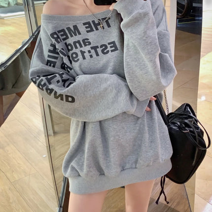 Sexy Oversized T-shirt Women Streetwear Letter Print Skew Collar Off Shoulder Long Sleeve Basic Top Korean Fashion Loose T-shirt
