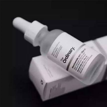 Niacinamide 10% + Zinc 1% Serum 30ml A Universal Essence Suitable for Acne-prone Skin Which Can Smooth Brighten Support The Skin