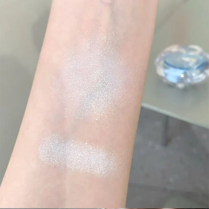 LEE INTO Dream Flower Highlight Powder Brightens and Contours Pearlescent Glitter No Flying Powder