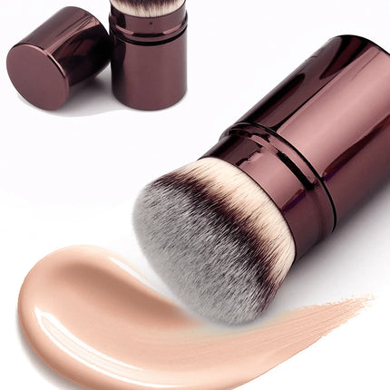1 Retractable Foundation Makeup Brush with Cover, Soft Bristles, Easy to Apply Makeup, Super Soft Makeup Brush