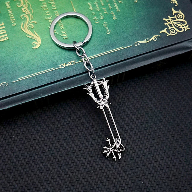 Kingdom Hearts Keychain Sora Key Keyblade Keyring Keychains for Men Game Accessories Car Key Ring Pendant llaveros