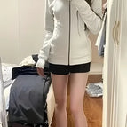 WHITE / S