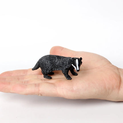 Realistic Forest Wild Animal Capybara Beaver Badger Wolverine Raccoon Meerkat Badger Model Figure Collector Toys for Kids