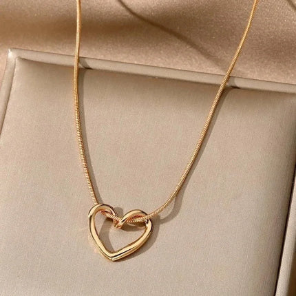 2025 New Butterfly Lamp Necklace Female Simple Light Luxury Fashion New Blue Luminous Butterfly Clavicle Chain Female Party Gift