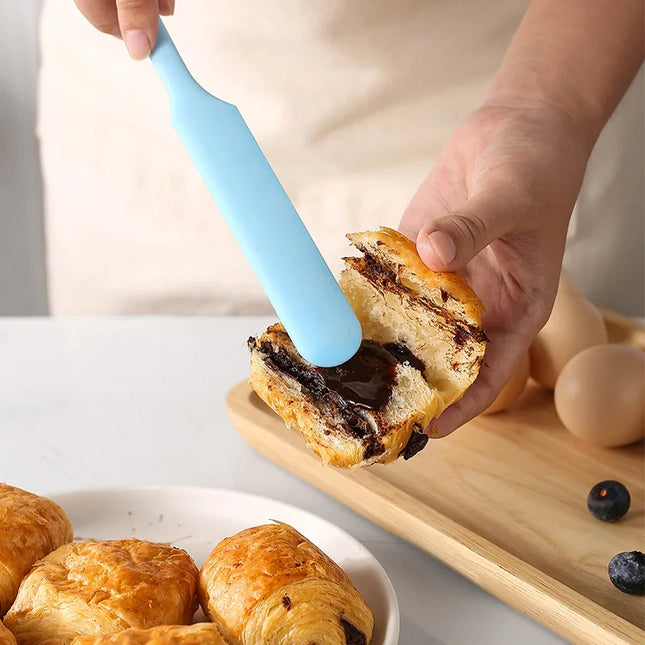 24CM Non-Stick Silicone Integrated Spatula Cream Stirring Spatula Butter Scraper Cake Food Grade Baking Tools Cheap Wholesale