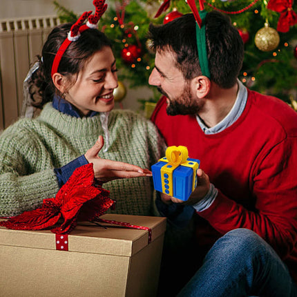 Middle Finger Prank Gift Box, DIY Surprise Pop-Up Toy with Screws, Annoying Present for Adults, Viral Tiktok Gag Gift for Friend