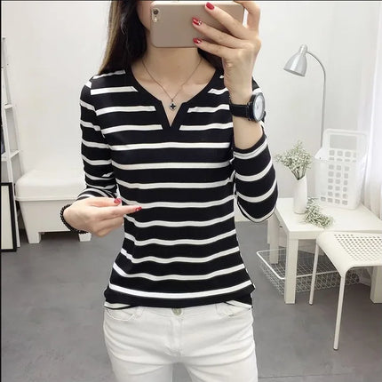 Autumn Slimming Striped V-neck Long Sleeve T-shirt Women's Top Trendy Base Layer Shirt For Students