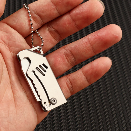 New Outdoor Folding Pocket Knife Keychain D2 Steel Sharp Cutting Camping Survival Tool Bottle Opener Portable Key Chain Pendant