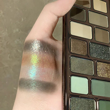 DIKALU 16 Color Eyeshadow Palette Professional Women Makeup Long-Lasting Pearly Shiny Pink Blue Green Eye Shadow Palette Glitter