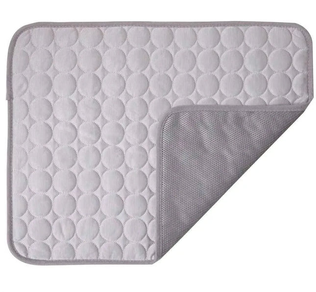 Summer Cooling Cat Mat Pad Mat for Dogs Cat Ice Silk Blanket Sofa Breathable Pet Dog Bed Summer Washable for Small Large Dog Cat