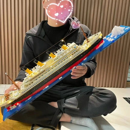 KNEW BUILT Titanic 3D Plastic Model Ship Building Blocks for Adults Micro Mini Bricks Toys Kits Assemble Cruise Boat Kids Gift